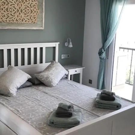 Wonderful Capri Lägenhet Nerja